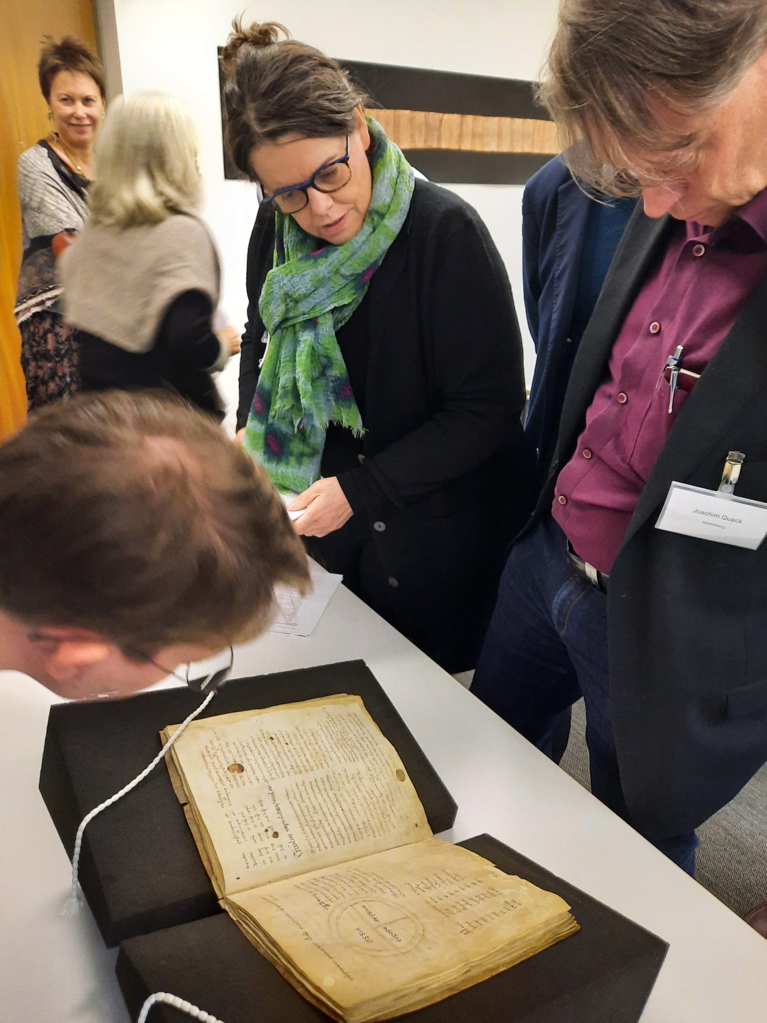 Präsentation der Handschrift Basel, UB, Cod. F III 15a. Foto: Aletta Leipold